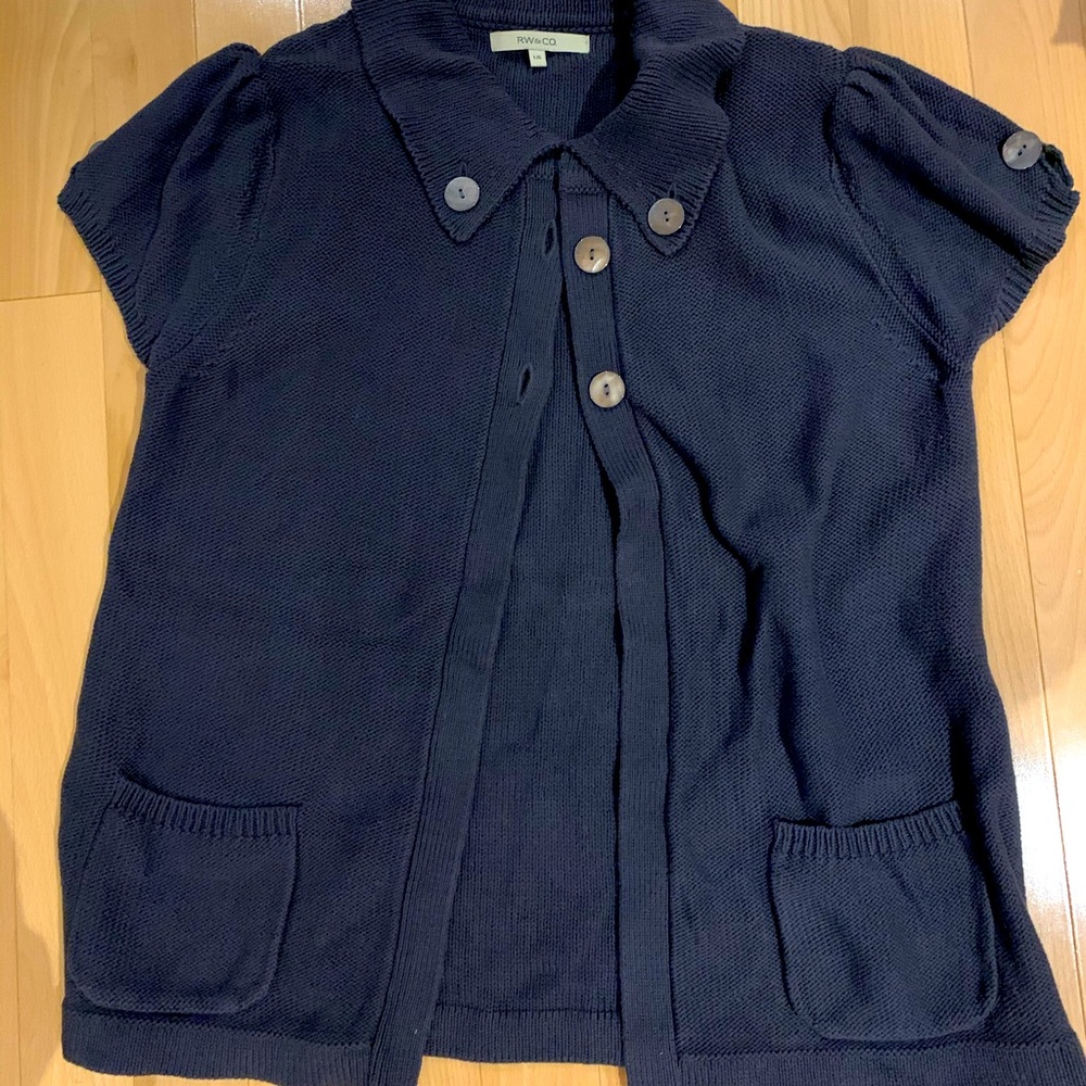 EUC RW & CO short sleeve cardigan button up size L